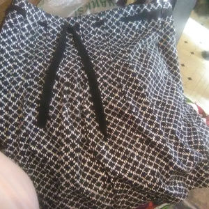 Ann Taylor Loft Black & White Skirt